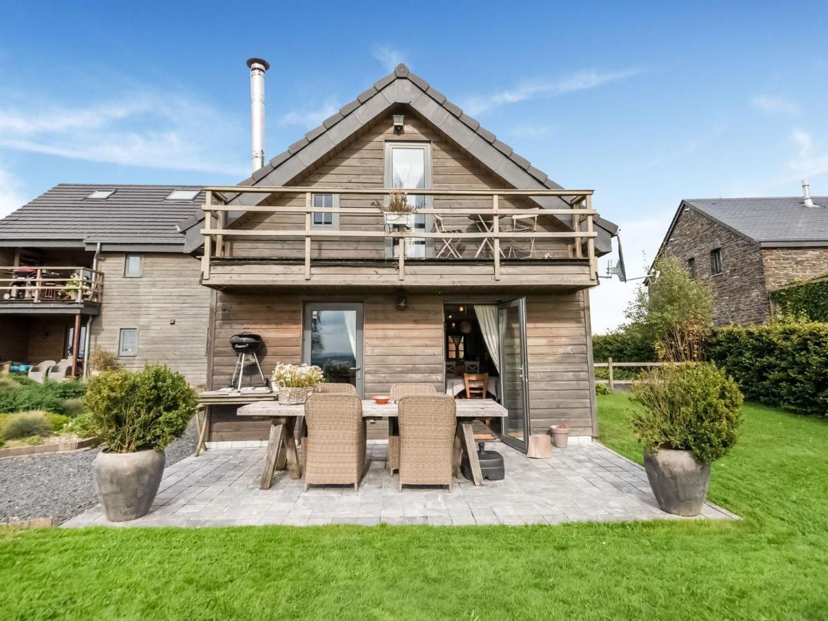 Tranquil Holiday Home In Mont With Bubble Bath Eksteriør billede