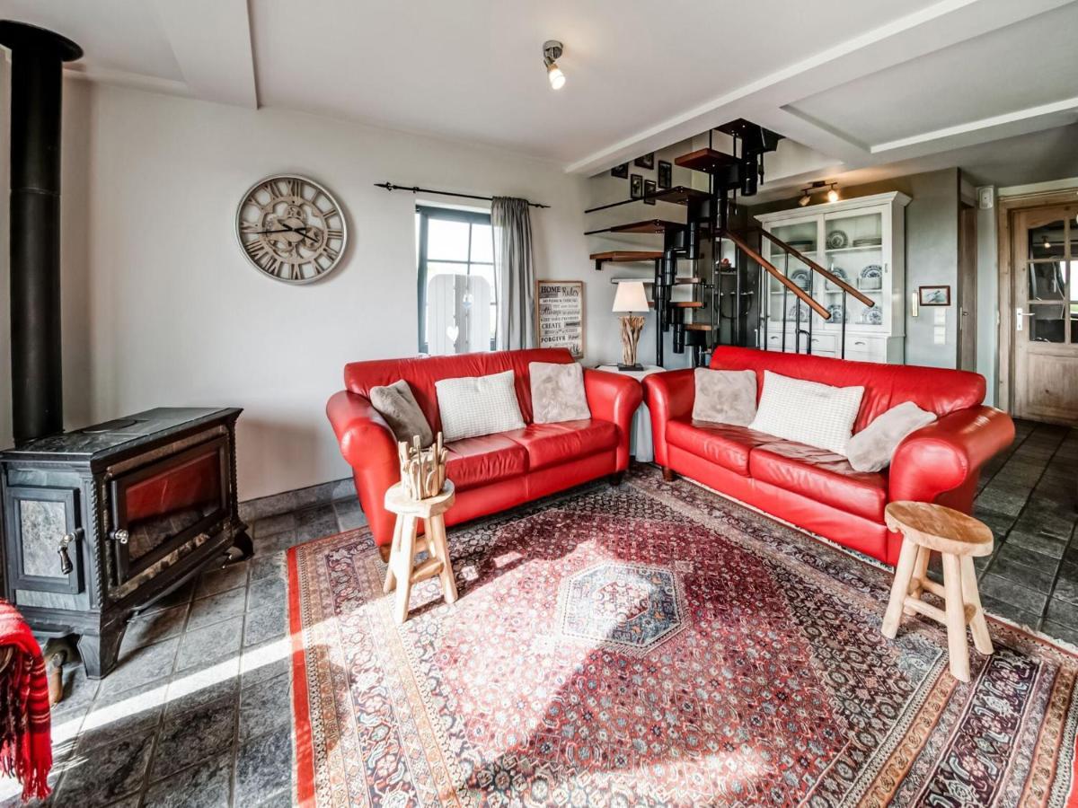 Tranquil Holiday Home In Mont With Bubble Bath Eksteriør billede